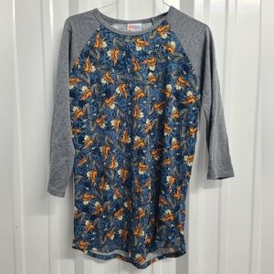 Lularoe Randy Raglan Paisley baseball t